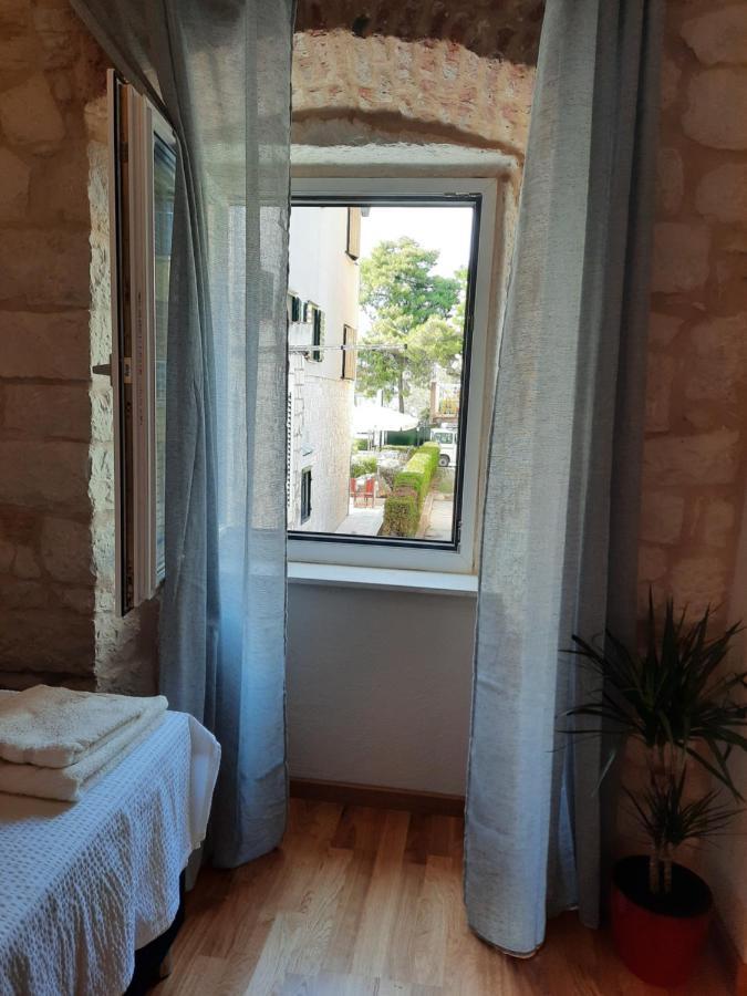 Room No3 Trogir Eksteriør billede
